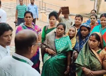 ନିମ୍ନମାନର ମଧ୍ୟାହ୍ନ ଭୋଜନ ପ୍ରଦାନ ନେଇ ଅସନ୍ତୋଷ