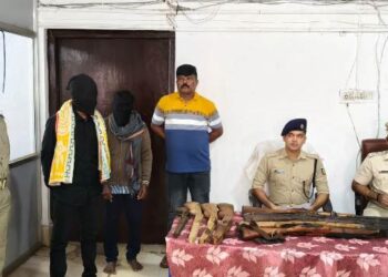 ଅପରେସନ ପ୍ରହାର ର ସଫଳତା : ୫ ଟି ଦେଶୀବନ୍ଧୁକ ଓ ସାମଗ୍ରୀ ସହ ୧୨୭ କେଜି ଗଞ୍ଜେଇ ଜବତ – ଦୁଇ ଗିରଫ