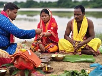 ଦୂର୍ଗା ମୂର୍ତ୍ତୀ ନିର୍ମାଣ ପାଇଁ ପବିତ୍ର ସୁନିଆରେ ଭାଣପୁର ଦୂର୍ଗା ପୂଜା କମିଟି ପକ୍ଷରୁ ମାଟି ଉଠାଗଲା