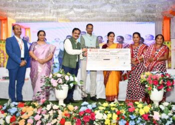 Bank of Baroda organizes Mega Camp in Bolangir, Odisha under Financial Inclusion Drive of the Department of Financial Services, Government of India