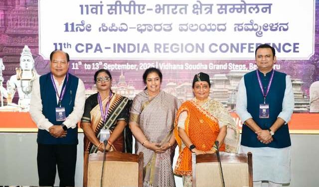 କର୍ଣ୍ଣାଟକ ଗସ୍ତରେ ବାଚସ୍ପତି ସୁରମା ପାଢ଼ୀ