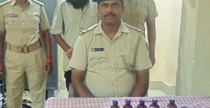 କୋରେକ୍ସ ସହ ୧୬ ଶହ ଟଙ୍କା ଜବତ ଜଣେ ଗିରଫ
