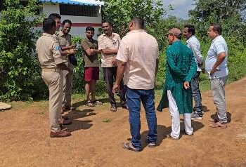 କଣ୍ଟାବାଞ୍ଜିରେ ଚୋରଙ୍କ ଆତଙ୍କ : ଜଗୁଆଳିକୁ ପ୍ରଣାନ୍ତକ ଆକ୍ରମଣ ପରେ ଘରେ କଲା କନା ବୁଲାଇଲେ ଦୁର୍ବୁତ୍ତ