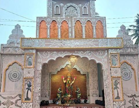 ବାଲିଘାଟ ଜାଗେଶ୍ବରୀ ଛକରେ ଗଜଲକ୍ଷ୍ମୀ ପୂଜା ଅନୁଷ୍ଠିତ : ଏଥର ୩ ରାତି ମେଲୋଡି ରେ କମ୍ପିବ ପୂଜା ମଣ୍ଡପ