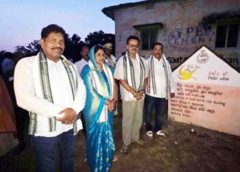 ସାଂସଦ ଓ ବିଧାୟକଙ୍କ ଦ୍ଵାରା ୭ଟି ପ୍ରକଳ୍ପର ଭିତ୍ତିପ୍ରସ୍ତର ସ୍ଥାପନ. ଗ୍ରାମାଞ୍ଚଳର ବିକାଶ ବିଜେପି ସରକାରର ମୂଳ ଲକ୍ଷ୍ୟ : ସାଂସଦ