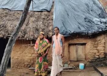 ଜରି ପାଲ ତଳେ ବିତୁଛି ରବୀନ୍ଦ୍ରଙ୍କର ଜୀବନ