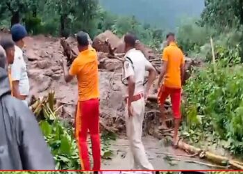 ପ୍ରକୃତିର କରାଳ ତାଣ୍ଡବ : ଜନଜୀବନ ଅସ୍ତବ୍ୟସ୍ତ, ବାପ-ପୁଅ ନିଖୋଜ