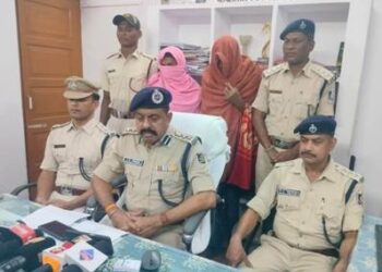 ଦେଶୀ ବନ୍ଧୁକ ତିଆରି କରିବା ଏବିଂ କ୍ରୟ କରିବା ଅଭିଯୋଗ ରେ ଦୁଇ ଆସାମୀ ଗିରଫ କୋର୍ଟ ଚାଲାଣ