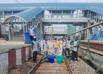 ଖୋର୍ଦ୍ଧାରୋଡ୍ ରେଳମଣ୍ଡଳରେ “ସ୍ୱଚ୍ଛ,ସବୁଜ ଓ କାର୍ଯ୍ୟକ୍ଷମ ରେଲୱେ” ପାଇଁ ବିଶେଷ ଅଭିଯାନ ୫.୦ ଆରମ୍ଭ