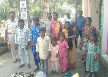 କଣ୍ଟାବାଞ୍ଜି ଅଞ୍ଚଳରେ ବେଆଇନ ଭାବେ ରାଜ୍ୟ ବହାରକୁ ଚାଲାଣ – ୧୫ ଦାଦନ ଶ୍ରମିକ ଉଦ୍ଧାର