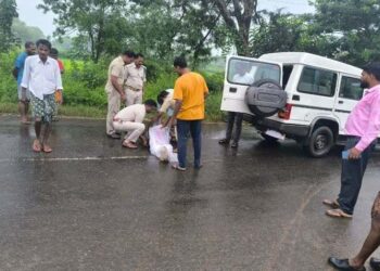 କଳାହାଣ୍ଡି : ଦେହେଲି ନିକଟରେ ମର୍ମନ୍ତୁଦ ସଡକ ଦୁର୍ଘଟଣା