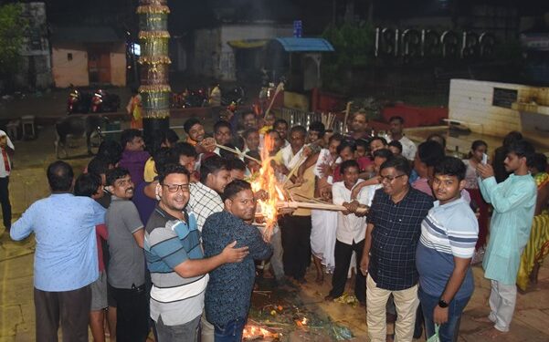 ରଣପୁର ଜଗନ୍ନାଥ ମନ୍ଦିରରେ ବେଶ୍ ଆନନ୍ଦ ଉଲ୍ଲାସରେ ପାଳିତ ହୋଇଛି ଆଲୋକ ର ପର୍ବ ଦୀପାବଳି