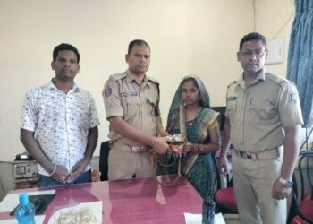 ଭକ୍ତଙ୍କ ଭ୍ଯାନଟି ଫେରାଇଲା ପୁରୀ ପୋଲିସ