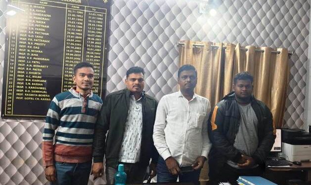 କଣ୍ଟାବାଞ୍ଜି ପୋଲିସ ସହିତ ABVP ବାଂଲାଦେଶୀ ପ୍ରବାସୀ ଯାଞ୍ଚ ବିଷୟରେ ଆଲୋଚନା କରିଛି