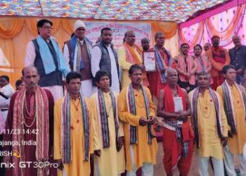କବିଙ୍କ କବିତାରେ ମୁଖରିତ ବନ ପରିବେଶ ଭାଷା ବଞ୍ଚିଲେ ସାହିତ୍ୟ ସମୃଦ୍ଧ ହେବ