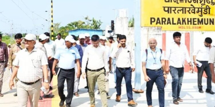 ନୌପଡ଼ା-ପାରଳାଖେମୁଣ୍ଡି-ଗୁଣପୁର ରେଳପଥ ଦୁଇ ଥାକିଆ ଲାଇନ୍ ହେବ ; ଡି.ଆର. ଏମ