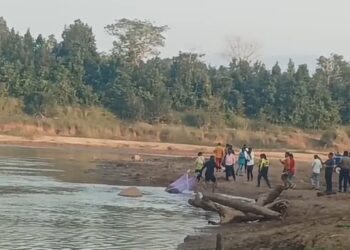 ଚିକିତ୍ସା ପାଇଁ ଆସି ବୃଦ୍ଧ ନିଖୋଜ ଥିଲେ : ୧୨ ଦିନ ପରେ ନଦୀରୁ ବୃଦ୍ଧଙ୍କ ଗଳିତ ଶବ ଉଦ୍ଧାର