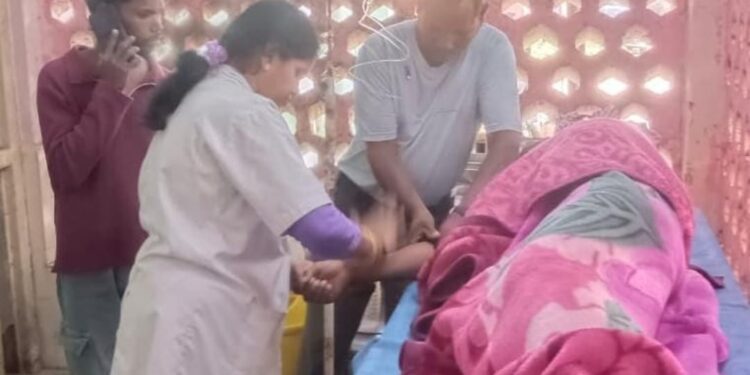 ଗଜପତିଜିଲ୍ଲାର ମୋହନା ଓ ଅଡବା ଥାନା ଅଂଚଳରେ ପ୍ରୁଥକ ପୃଥକ ଭାବେ ସଡ଼କ ଦୁର୍ଘଟଣାରେ ୩ ଗୁରୁତରଙ୍କୁ ବ୍ରହ୍ମପୁର ସ୍ଥାନାନ୍ତରିତ