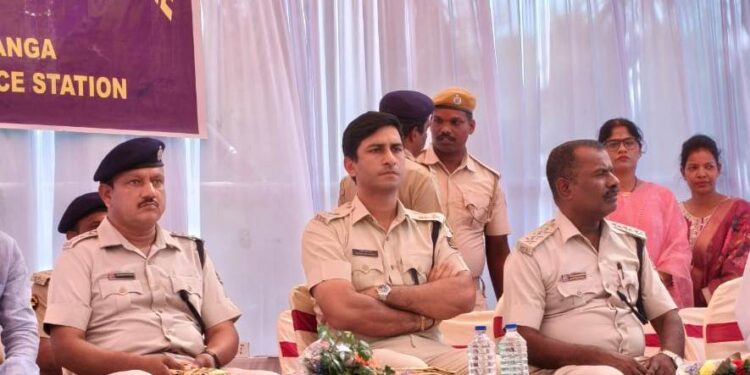 କୋଷ୍ଟାଲ୍ ସେକ୍ୟୁରିଟି କମ୍ୟୁନିଟି ପୋଲିସିଙ୍ଗ୍ କାର୍ଯ୍ୟକ୍ରମ ଅସ୍ତରଙ୍ଗ ମେରାଇନ ପୋଲିସ୍ ଷ୍ଟେସନ୍‌ରେ ଆୟୋଜିତ