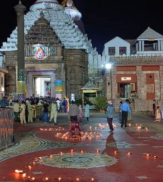ଶ୍ରୀମନ୍ଦିର ଦେବ ଦୀପାବଳି ଜଳିଲା ଦୀପ