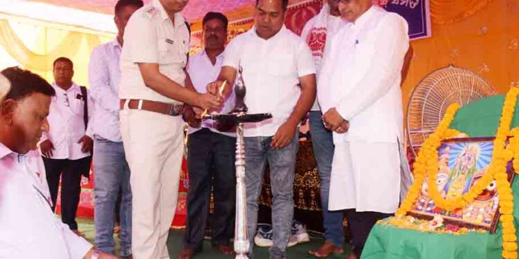 ମହିଳା ବିକାଶ ସମିତି ପକ୍ଷରୁ ପ୍ରତିଭା ସେବା ସମ୍ମାନ ଓ ସମ୍ବର୍ଦ୍ଧନା ସଭା ଅନୁଷ୍ଠିତ