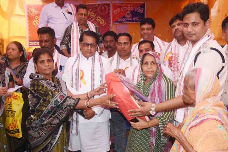 ମହିଳା ବିକାଶ ସମିତି ପକ୍ଷରୁ ପ୍ରତିଭା ସେବା ସମ୍ମାନ ଓ ସମ୍ବର୍ଦ୍ଧନା ସଭା ଅନୁଷ୍ଠିତ