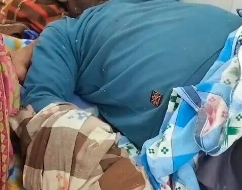 ଧାନ ମନ୍ଥା ମେସିନରେ ହାତ ଫସି ଯୁବକ ଗୁରୁତର