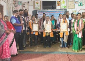 ନରସିଂହପୁର, କ୍ଲଷ୍ଟରର ନାଟିମ ପ୍ରକଳ୍ପ ଉଚ୍ଚ ପ୍ରାଥମିକ ବିଦ୍ୟାଳୟରେ ବିଦାୟ ସମାରୋହ : ଚାରି ଶିକ୍ଷକଙ୍କୁ ଅବସର ଓ ବିଦାୟ ସମ୍ବର୍ଦ୍ଧନା