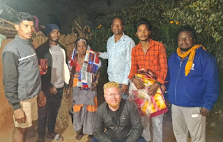 ମାଁ ଦୁଆରଶନି ୟୁଥ୍ କ୍ଳବ ପକ୍ଷରୁ କମ୍ବଳ ବଣ୍ଟନ