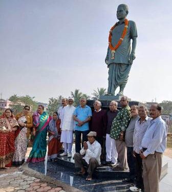 ପଣ୍ଡିତ ନାରାୟଣଙ୍କ ତ୍ୟାଗ ଓ ତିତୀକ୍ଷା ବିଶ୍ବସ୍ତରରେ ପହଞ୍ଚାଇବାକୁ ଆହ୍ବାନ ସ୍ବାଧୀନତା ସଂଗ୍ରାମୀ ପଣ୍ଡିତ ନାରାୟଣଙ୍କ ୧୧୦ତମ ଜୟନ୍ତୀ ସମାରୋହ