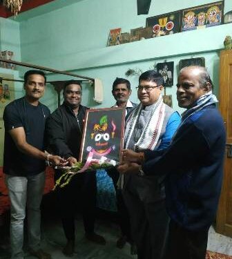 ଉତ୍କଳ ଭାରତୀ ସେବା ଚାରିଟେବୁଲ ଟ୍ରଷ୍ଟ ତରଫରୁ ଧର୍ମପରାୟଣ ମାଁ ପ୍ରଭାବତୀ ଦାସଙ୍କୁ ସମ୍ବର୍ଦ୍ଧନା