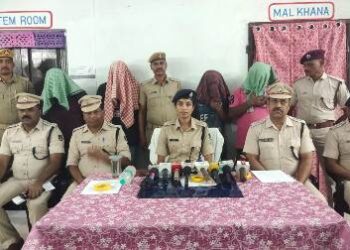 ଖଣ୍ଡପଡା,ଫତେଗଡ଼ ପୋଲିସକୁ ମିଳିଛି ବଡ ସଫଳତା ୧୫ଟି ଚୋରା ବାଇକ ସହିତ ୪ଗିରଫ