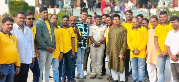 ପର୍ଯ୍ୟଟନ ସ୍ଥଳୀର ସୁରକ୍ଷା ଓ ସ୍ବଚ୍ଛତା ନିମନ୍ତେ ଅଣ୍ଟା ଭିଡ଼ିଲେ ପ୍ରଶାସନିକ ଅଧିକାରୀ ଓ ସମାଜସେବୀ