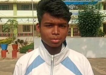 ଗଜପତି ଜିଲ୍ଲା ରାୟଗଡ ର ଛାତ୍ର ଲିମାଇ ଚରଣ ରାଉତ ରାଜସ୍ଥାନରେ ଅନୁଷ୍ଠିତ ହେବାକୁ ଥିବା ଜାତୀୟ ହ୍ୟାଣ୍ଡ ବଲ୍ ଚାମ୍ପିଅନସିପ ପ୍ରତିଯୋଗିତାରେ ଭାଗ ନେବା ପାଇଁ ମନୋନୀତ