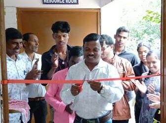 ଦୃଷ୍ଟି ଦିବ୍ୟାଙ୍ଗ ଯୁବକ ଯୁବତୀ ମାନଙ୍କ ପାଇଁ ବୈଷୟିକ ତାଲିମ୍ କେନ୍ଦ୍ର ଉଦ୍ଘାଟନ