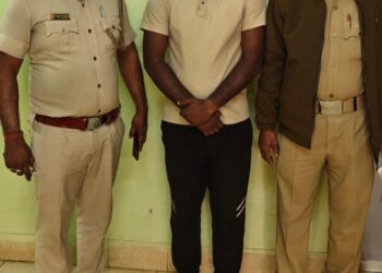 ନାବାଳିକା କଲେଜ ଛାତ୍ରୀଙ୍କୁ ଅସଦାଚରଣ ଉଦ୍ୟମ ଓ ମାରିଦେବାକୁ ଧମକ କଲେଜ ୱାଚ ମ୍ୟାନ ଗିରଫ