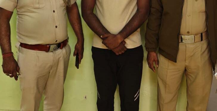 ନାବାଳିକା କଲେଜ ଛାତ୍ରୀଙ୍କୁ ଅସଦାଚରଣ ଉଦ୍ୟମ ଓ ମାରିଦେବାକୁ ଧମକ କଲେଜ ୱାଚ ମ୍ୟାନ ଗିରଫ