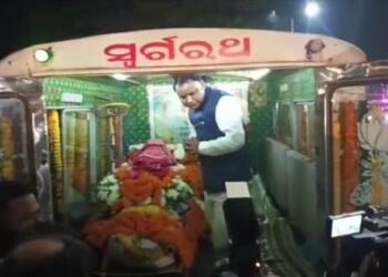 ସତ୍ୟବାଦୀ ରେ ମୁଖ୍ୟମନ୍ତ୍ରୀ ଙ୍କ ଶ୍ରଦ୍ଧାଞ୍ଜଳି