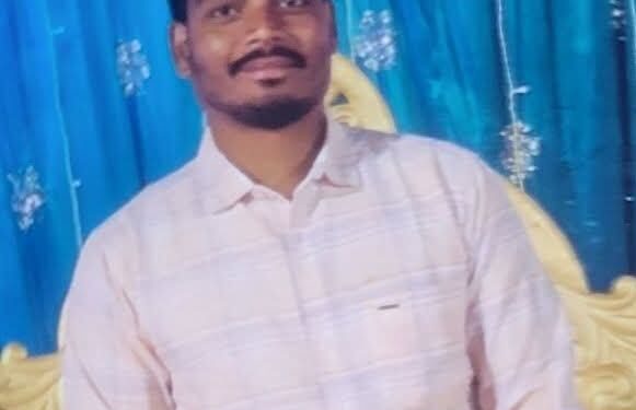 ବସ ଚାପିଦେଲା : ଘଟଣା ସ୍ଥଳରେ ବାଇକ୍ ଆରୋହି ମୃତ