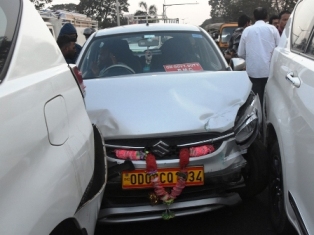 ରାଜଧାନୀର ଲୋକ ଙ୍କ ପାଇଁ ଯମ ଦଣ୍ଡା ସାଜିଛି ବିଏମସି ଯାତ୍ରୀବାହୀ ଗାଡ଼ି …..