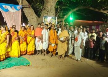 ଚନ୍ଦ୍ରମlଦେଇପୁରରେ ୩ୟ ବାର୍ଷିକ ବିଶ୍ୱଶlନ୍ତି ଶ୍ରୀମଦ ଗୀତା ମହାଯଜ୍ଞ