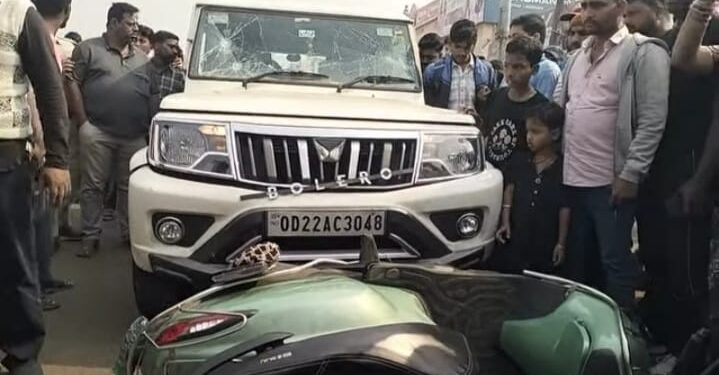 ବଡଦାଣ୍ଡରେ ବଡ ଦୁର୍ଘଟଣା ନାବାଳକ ମୃତ ଦୁଇ ଆହତ ଉତ୍ଯକ୍ତ ଜନତା ଟାୟାର ଜାଳି ରାସ୍ତାରୋକ