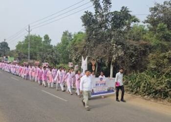 ସଂପର୍କ ଅନୁଷ୍ଠାନ ପକ୍ଷରୁ ମହିଳାମାନଙ୍କ ପଦଯାତ୍ରା ଓ ଶପଥ ପାଠ