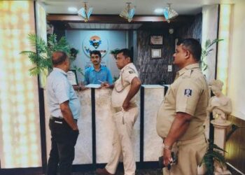 ରାଷ୍ଟ୍ରପତି ଙ୍କ ଗ୍ରସ୍ଥ ପାଇଁ ପୋଲିସ ପକ୍ଷ ରୁ ହୋଟେଲ ଓ ଲଜିଙ୍ଗ ଚେକିଂ