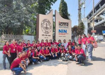 Home Science PG Students Explore Textile Heritage and Nutritional Research in Hyderabad