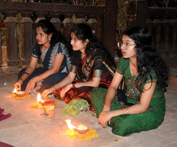 ମହାଶିବରାତ୍ରୀ ହେଉଛି ଅନ୍ଧକାର ଉପରେ ଆଲୋକ ଏବଂ ଶକ୍ତିର ବିଜୟ