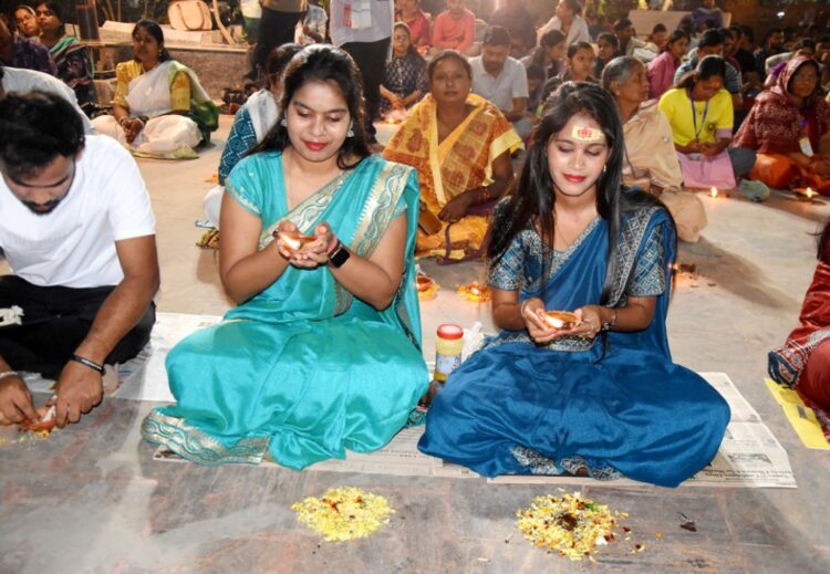 ମହାଶିବରାତ୍ରୀ ହେଉଛି ଅନ୍ଧକାର ଉପରେ ଆଲୋକ ଏବଂ ଶକ୍ତିର ବିଜୟ