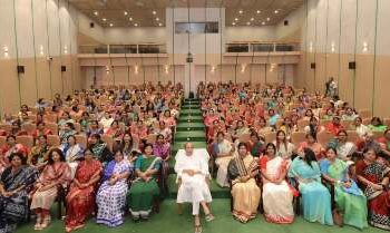 ବିଜୁ ମହିଳା ଜନତା ଦଳର ନୂତନ କର୍ମକର୍ତ୍ତାଙ୍କୁ ଭେଟିଲେ – ନବୀନ ପଟ୍ଟନାୟକ