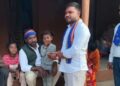ଭୀମ ଆର୍ମି ସଂଗଠନ ସାହାଯ୍ୟ ର ହାତ ବଢ଼ାଇଲା ଅନାଥ 4ଭାଇ ଭଉଣୀ ଙ୍କୁ