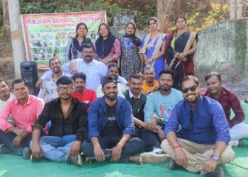 ଦୀର୍ଘ ୨୦ ବର୍ଷ ପରେ ଏକାଠି ହେଲେ ପୁରାତନ ଛାତ୍ରଛାତ୍ରୀ : ବରଡ଼ା ବାଲୁଙ୍କେଶ୍ୱର ଉଚ୍ଚ ବିଦ୍ୟାଳୟର ୨୦୦୬ ମାଟ୍ରିକ ବ୍ୟାଚ ର ବନ୍ଧୁ ମିଳନ